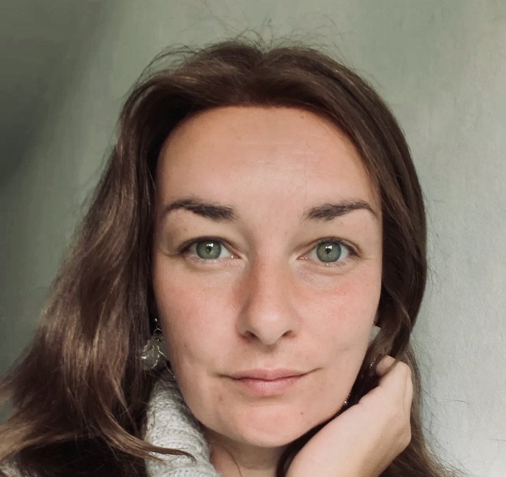 HEADS Brand Ambassador from Denmark in her natural-looking wig